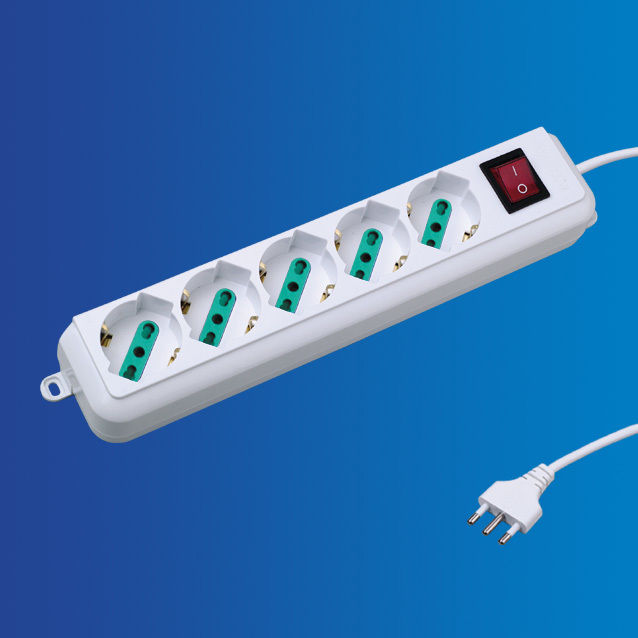MULTIPRESA 5 POSIZIONI CON INTERRUTTORE-1.5MExtrastar